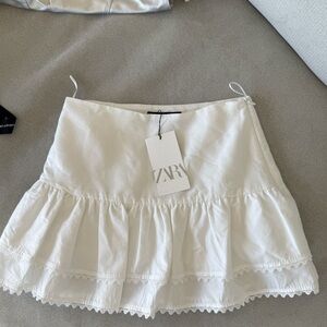 NWT Zara lace mini skirt white xs